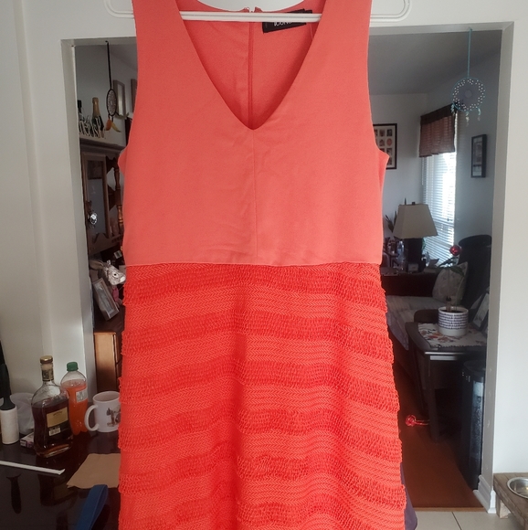 Icone Peach Dress - size Large - Picture 1 of 4